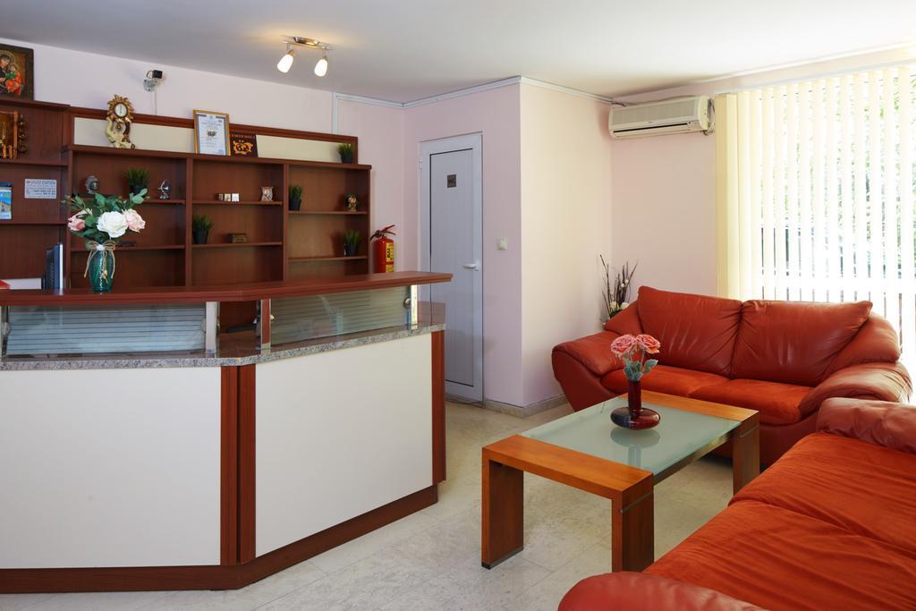 Guesthouse Kirov Ravda Exterior foto